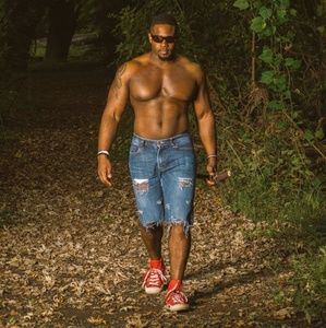 Fitness Apparel. DISCOUNT CODE: ironnerd10